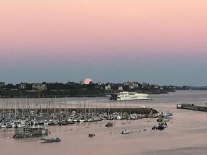 Bel appartement vue mer Saint-Malo