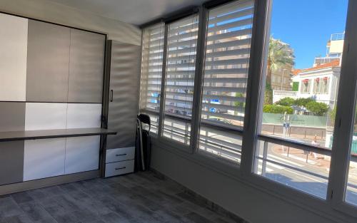 Bel apt avec veranda Place Général de Gaulle by Weekome