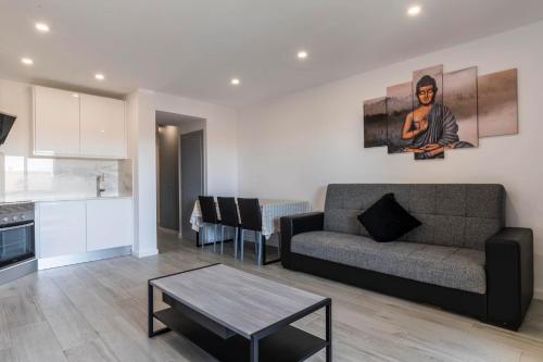 Belavista 1 Bedroom Apartment - Free WiFi - Pool