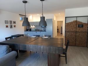 Belchior Apartment - Belch1952