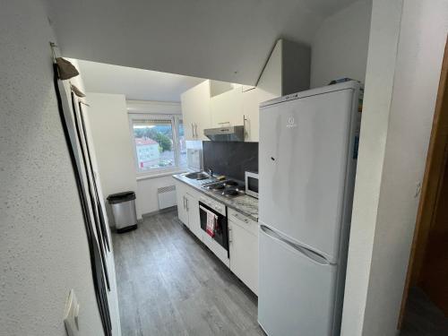 Belfort: Appartement spacieux avec parking gratuit