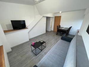 Appartement Belfort: Appartement spacieux avec parking gratuit 195 Avenue Jean Jaurès 90000 Belfort Franche-Comté