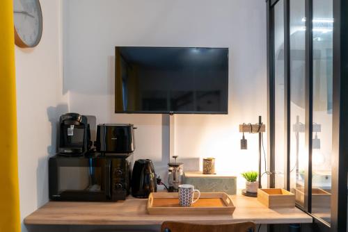 Belle chambre privée, cosy, wifi, Netflix, idéalement placée