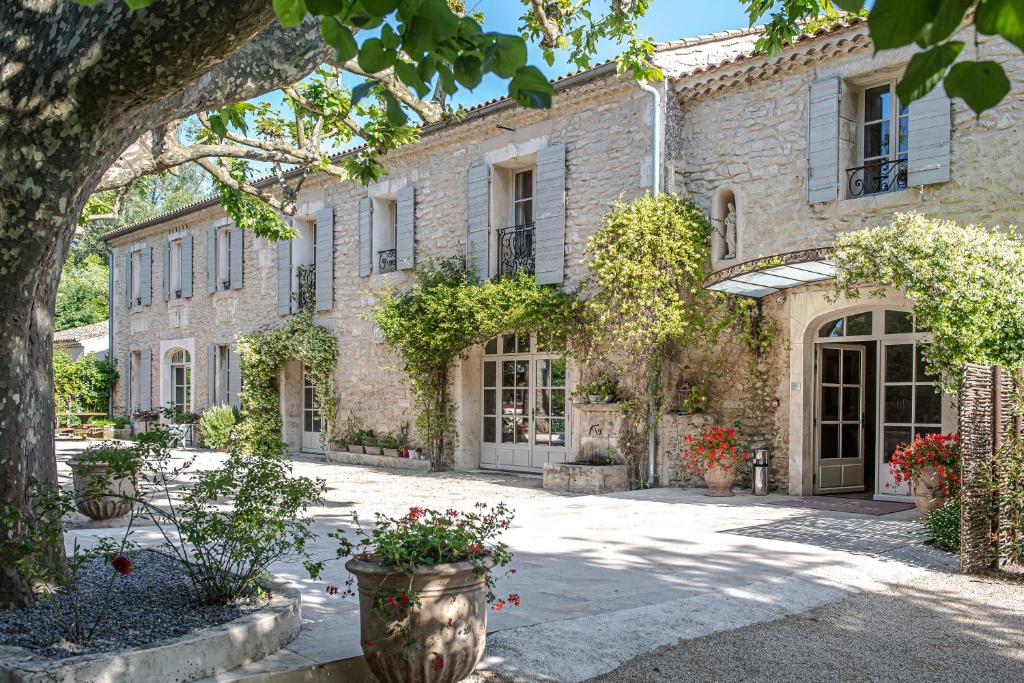 Belle résidence au centre de Saint Tropez avec piscine et garage