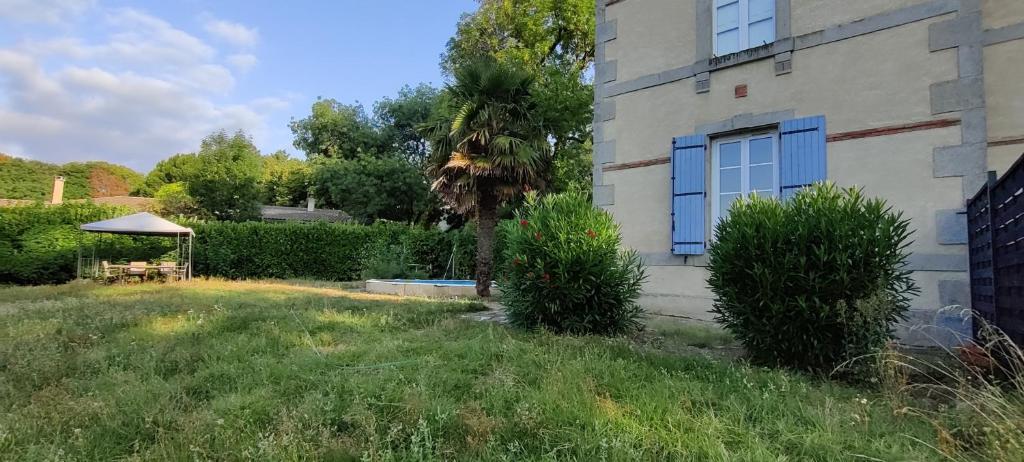 Appartement Belvedere du chateau, piscine La boutarende 11390 Cuxac-Cabardès