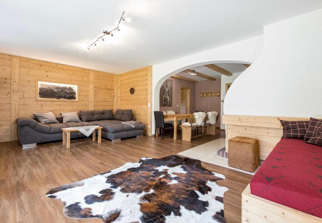 Bergwild 34 Mittenwalder Straße, 82467 Garmisch-Partenkirchen