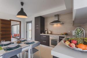 Best Houses 03 - Deluxe Two Bedrooms and Pool - Design Apartment