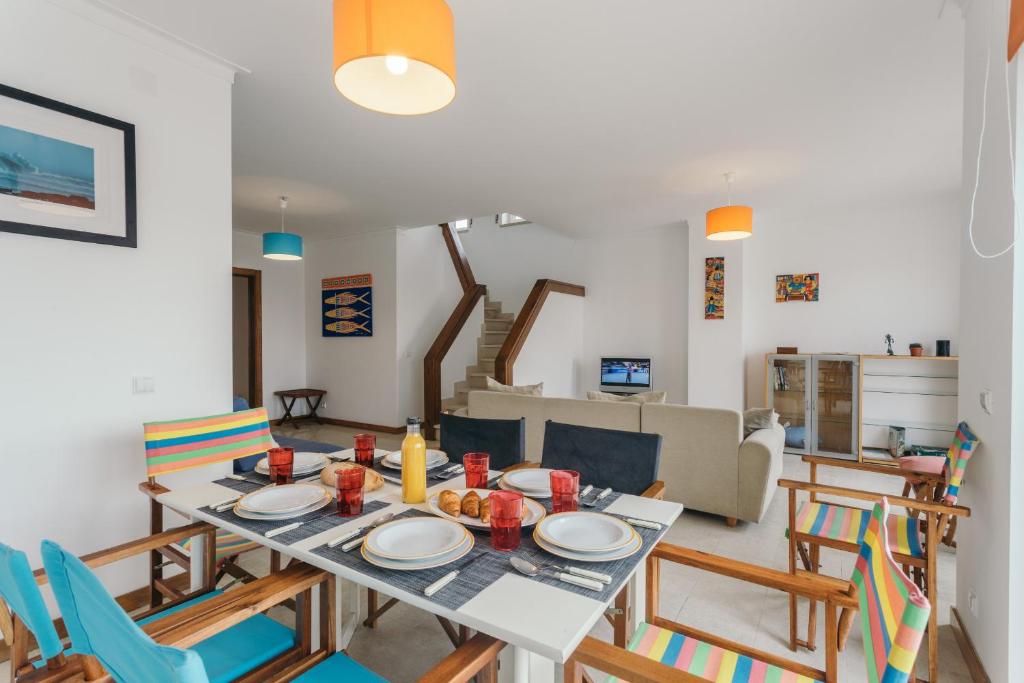Best Houses 27: Duplex Baleal Beach Retreat Rua Engenheiro Carlos Alberto Guerreiro, 12, 2° DRT Peniche, 2520-193 Peniche