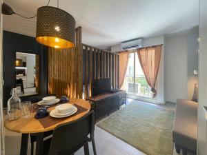 BH - Victoria - Parking, balcony, 2 people