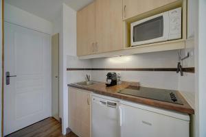BH - Villa Francia - 4 p, swimming pool, parking