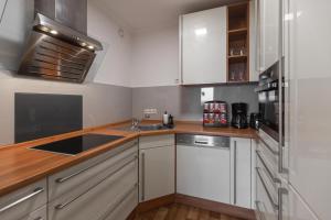Bheaven I Columbus Premium Apartment