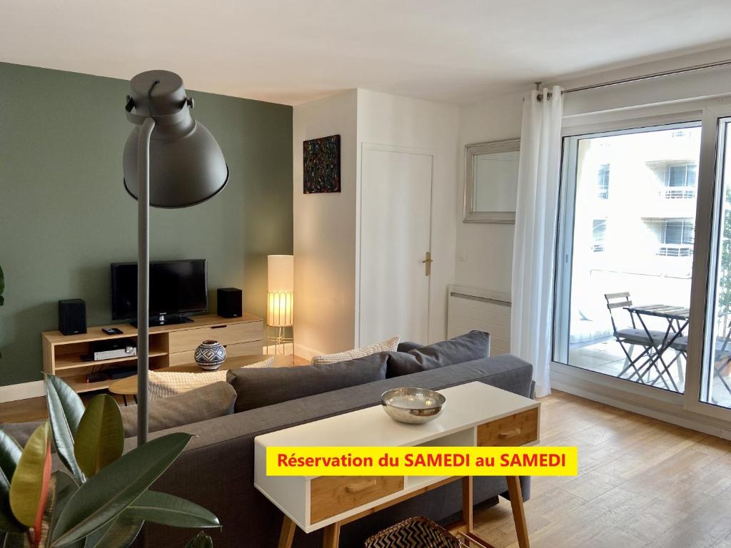 Appartement BIARRITZ - CENTRE VILLE - GRANDE PLAGE - Réservation SAMEDI au SAMEDI 5 (ascenceur) - App. 52 58 Avenue Edouard VII 64200 Biarritz