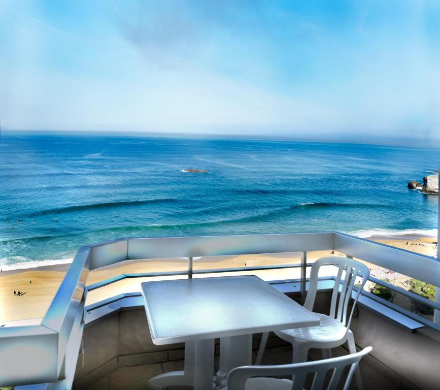 BIARRITZ Victoria Surf Avenue Edouard VII, 64200 Biarritz