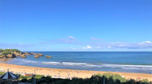 BIARRITZ Victoria Surf