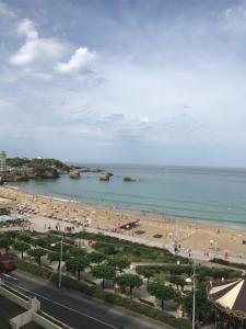 BIARRITZ Victoria Surf