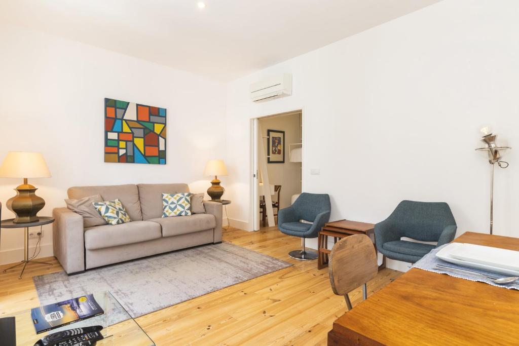 Bica 2 Bed Aircon UltraFast Net Fully Equipped Rua da Bica de Duarte Belo 15 2, 1200-054 Lisbonne