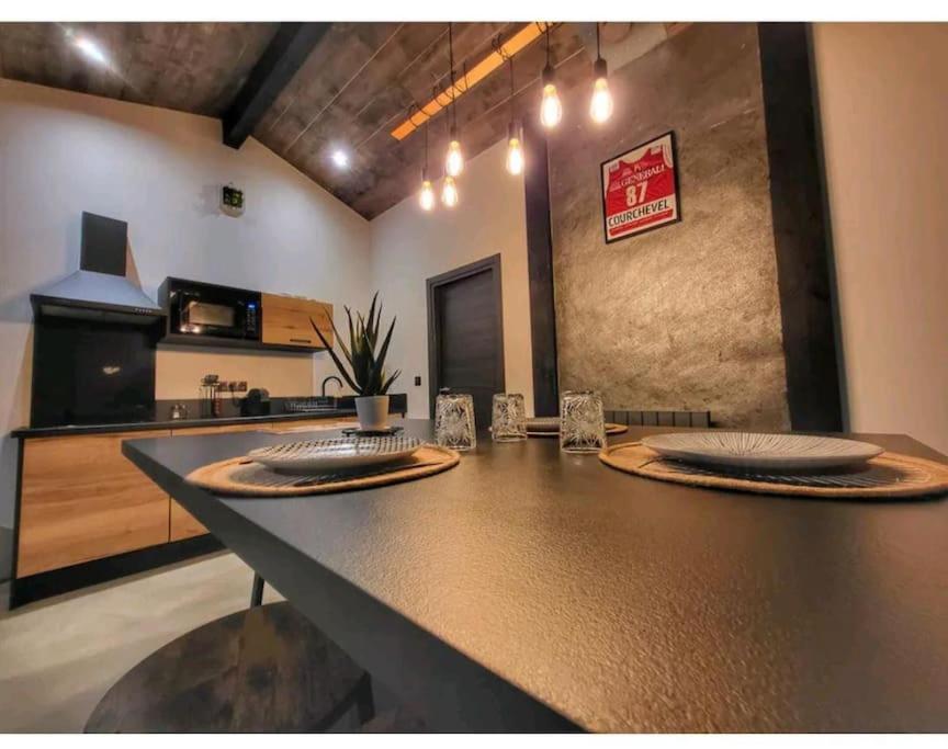 Bienvenue chez les Trutes 576 Avenue Emile Charvoz, 73500 Modane