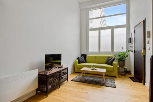 Big charming studio in the center of Lille - Welkeys