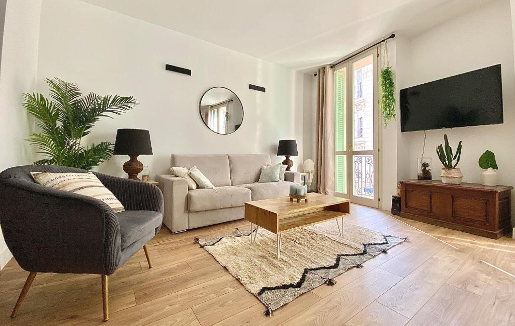 Bioves en Duplex 4 Rue Partouneaux, 06500 Menton