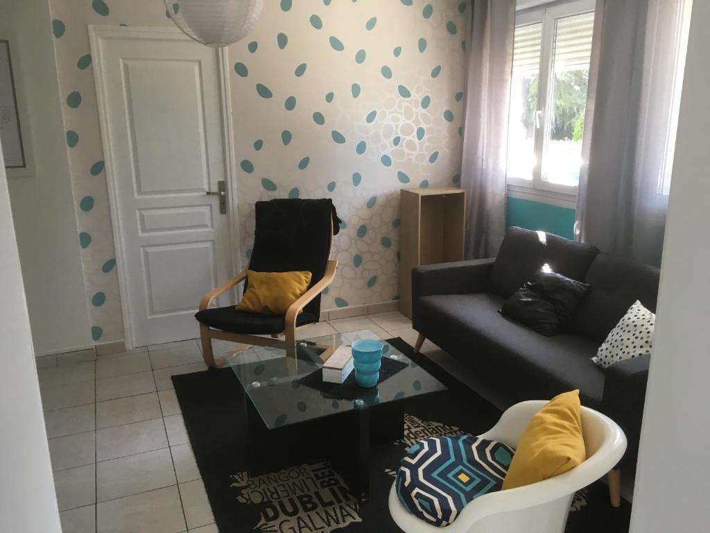 Appartement BIR HAKEIM SLEEPY 1 ER ETAGE 31 Avenue de Bir Hakeim 30000 Nîmes