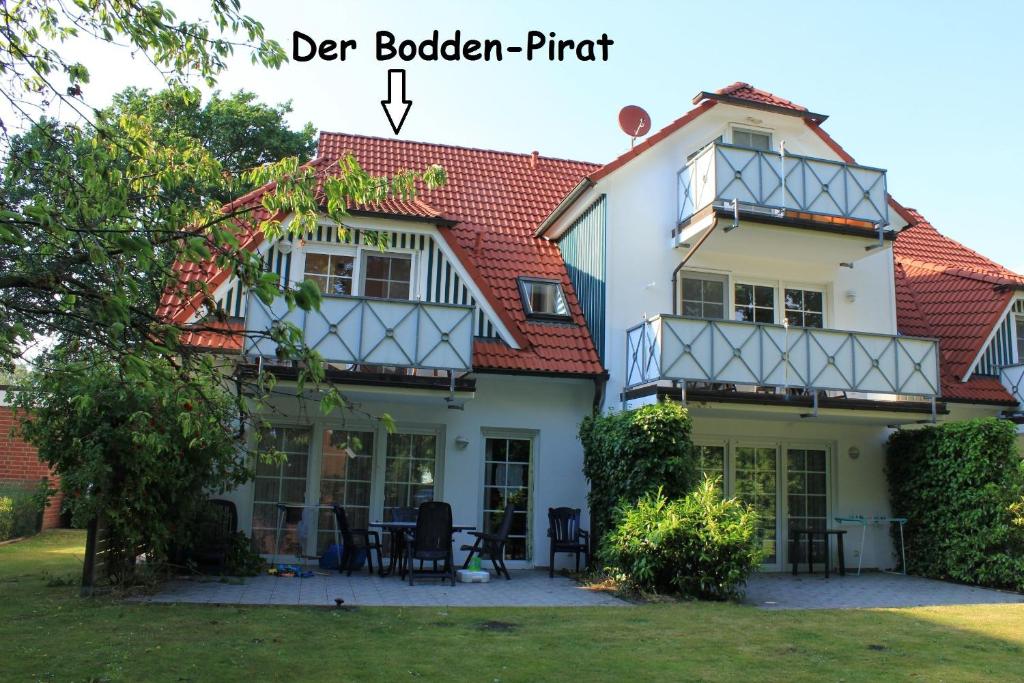 Appartement Birkenstr_6 Haus 1 Bodden Pirat Birkenstrasse 6 Haus 1 Whg. 4 18374 Zingst