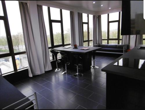 Black loft