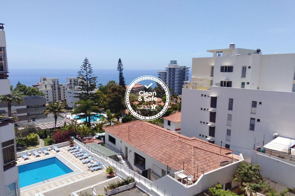 Appartement Black & White by Madeira Sun Travel Rua da Casa Branca Nº21, 5 andar, 504 9000-115 Funchal