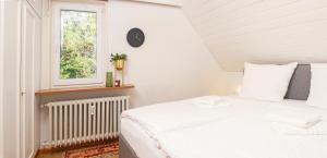 BlackNCozy - Großzügiges Luxusappartement mit Boxspringbetten und Heimkino