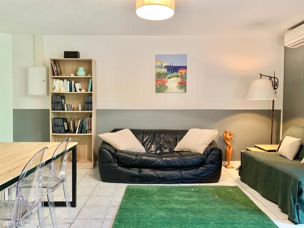 Blagnac : appartement T2 avec jardin, parking et climatisation BAT 3 APT 23 3 Square René Descartes, 31700 Blagnac