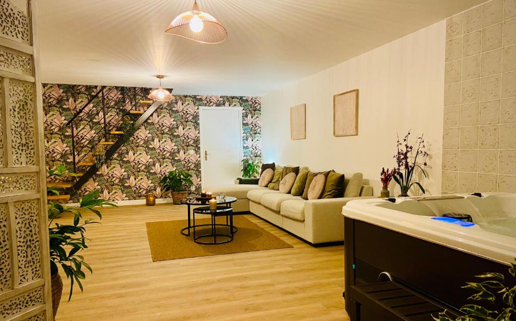 Blossom Break - logement et spa 2 Rue Jean Jaurès, 59260 Lezennes