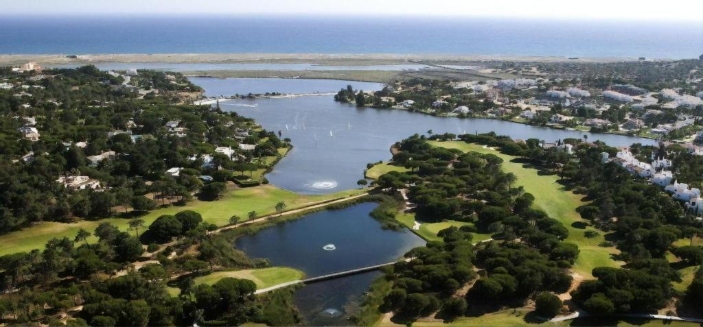 Blue&Greens Apartment Quinta do Lago - Av. André Jordan - Victory Village 17E, 8135-162 Quinta do Lago