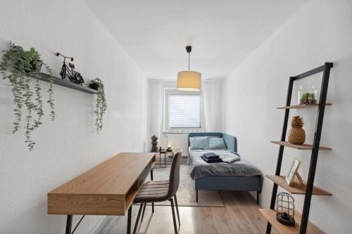 Blue Lagoon: Design Apartment für 4 mit Schreibtisch, Parkplatz, Küche