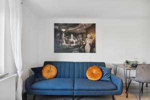 Blue Lagoon: Design Apartment für 4 mit Schreibtisch, Parkplatz, Küche