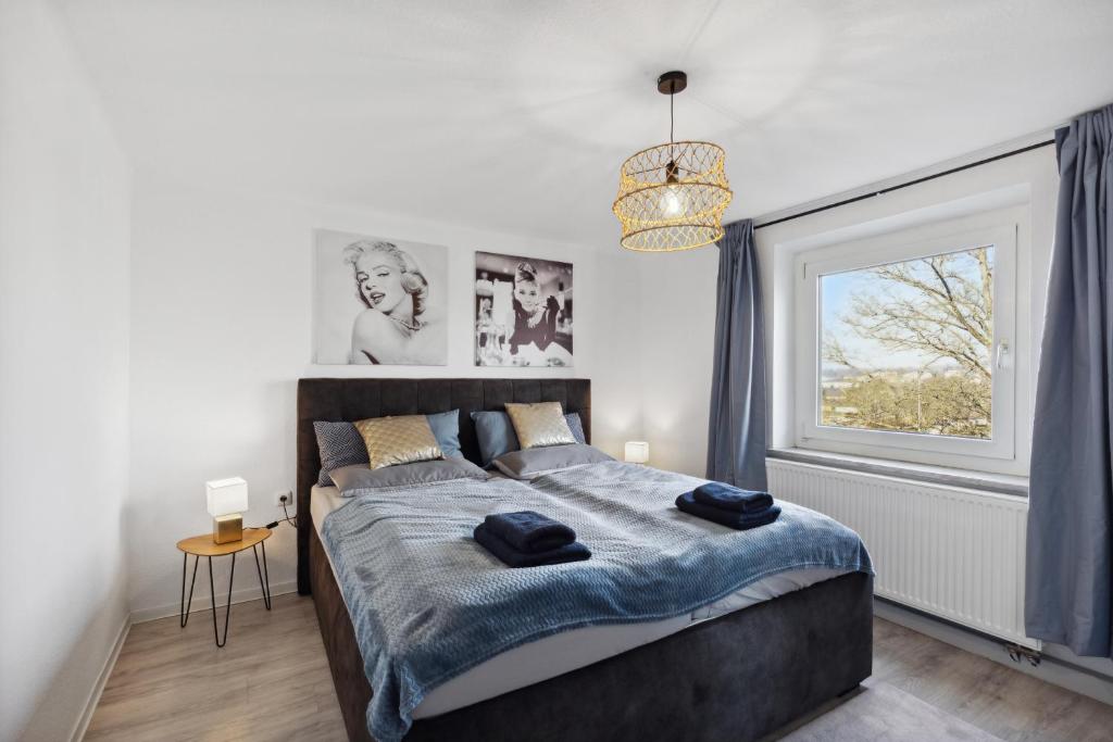 Appartement Blue Lagoon: Design Apartment für 4 mit Schreibtisch, Parkplatz, Küche Oelsnitzer Straße 111 95028 Hof