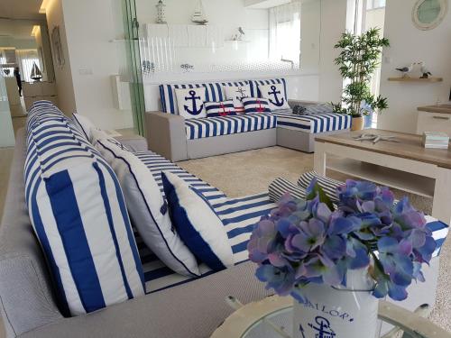 Blue Sea Apartment