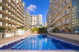 Appartement Blue Sky Apartment with pool 32 Rua dos Piornais Edificio Concordia, Bloco 2, Z 9000-250 Funchal Madère