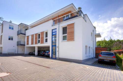 Blumenhof _ Heringsdorf_EG