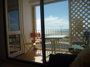 BM 240 Appartement T2 vue mer 4 couchages NARBONNE-PLAGE