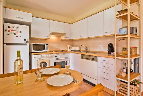 BmyGuest - Aroeira Golf Apartment