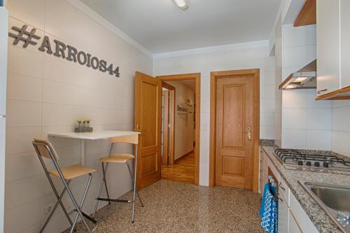 BmyGuest - Arroios Lisbon Apartment