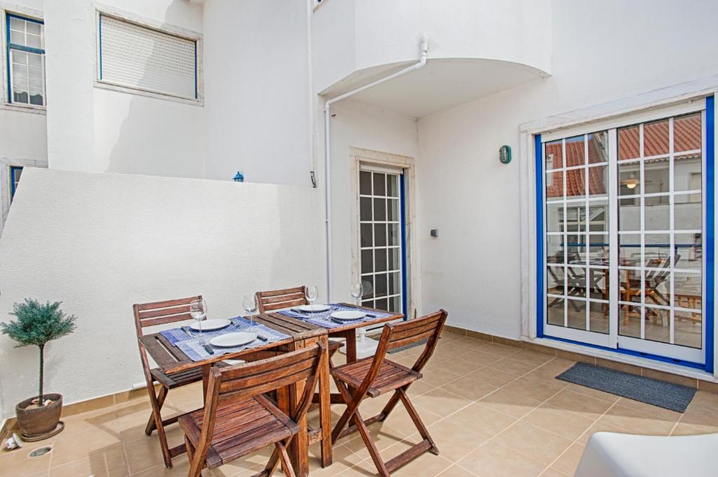 BmyGuest - Ericeira Terrace Apartment Rua Prudencio Franco da Trindade, 2655-319 Ericeira