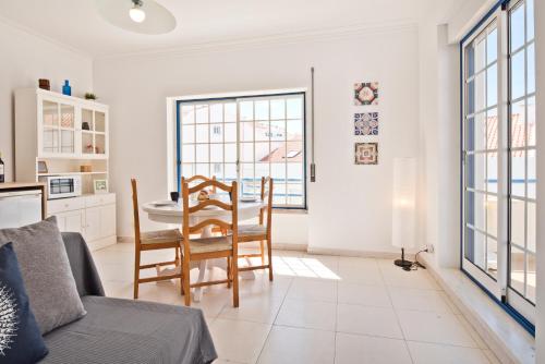 BmyGuest - Ericeira Terrace Apartment