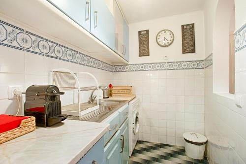 BmyGuest - Mouraria Central Apartment II