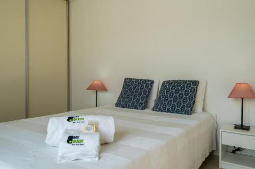 BmyGuest - Santa Luzia Sunset Apartment