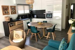 BNB RENTING 2 bedrooms near the beach 300 meters