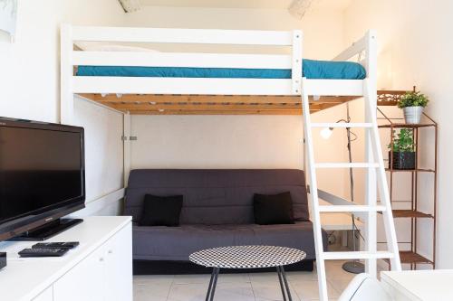 BNB RENTING Chez Dominique - Studio 2-4pers centre Antibes Fourmilliere 1er