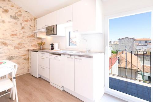 BNB RENTING Chez Dominique - Studio 2-4pers centre Antibes Fourmilliere 3ème