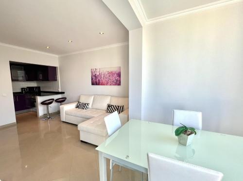 Boavista - Near the beach - by HD