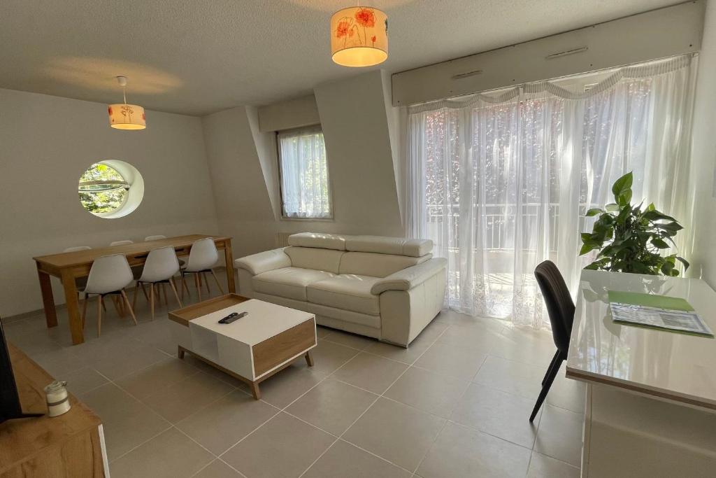 Appartement Bois Gentil T4 proche de Genève et Palexpo 1 Rue de la Saint-Martin 74160 Saint-Julien-en-Genevois