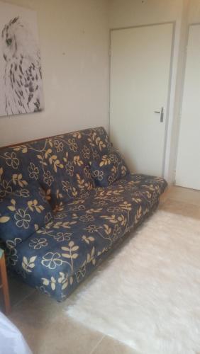 Bolquere P2000 by Marie&Rafael